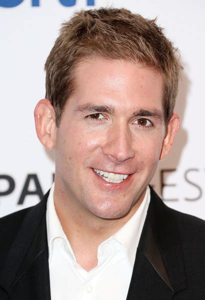 eric szmanda|eric szmanda boyfriend.